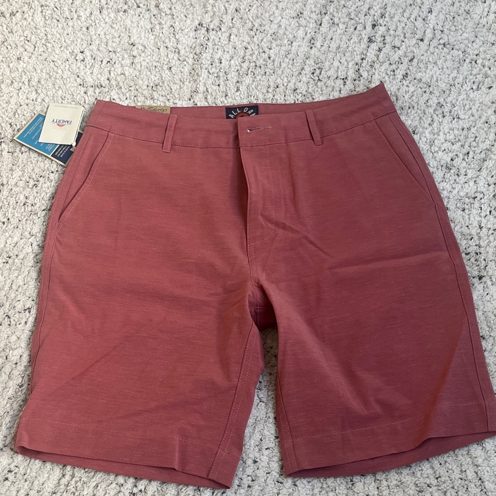 *NWT* Faherty Men's Everyday Shorts (9” inseam)